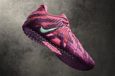 阅览“Nike 使命”，了解 NIKE, Inc. 创新、环保、社区影响力等精彩内容