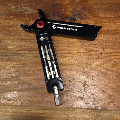 Wolf Tooth ☆ 8-BIT PACK PLIERS | whoo bicycles