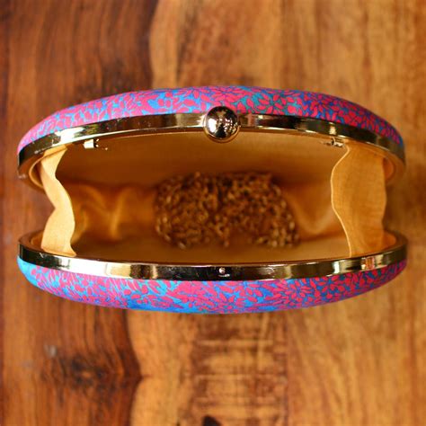 Artklim Peacock Printed Oval Clutch