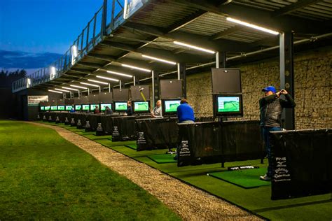 TrackMan Range - Micke Grove Golf Links