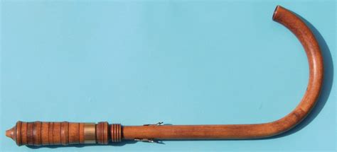 Crumhorn: A Unique Musical Instrument from the Renaissance Era