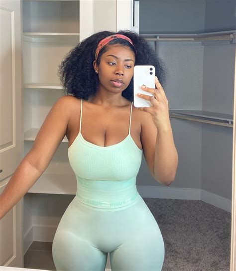 Uche Mba Biography, Wikipedia, Age, Husband, Net Worth, BBL Surgery, Parents