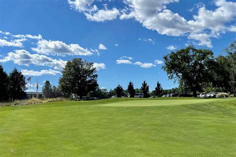 High Bridge Hills Golf Club
