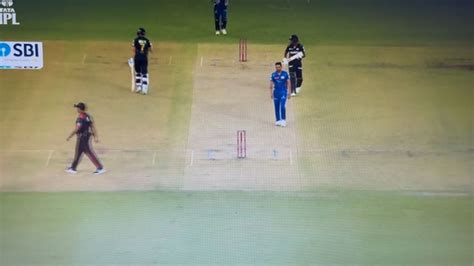 Sunil Gavaskar fumes at MI's schoolboy fielding error, Sudharsan faces ...