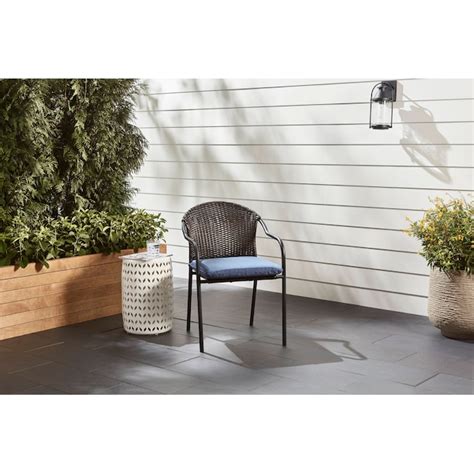 allen + roth 18-in x 19-in Navy Patio Chair Cushion 07727055 at Lowes.com
