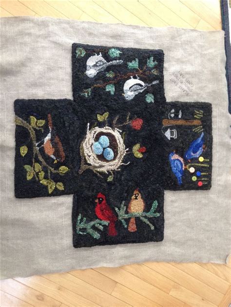 Rug Hooking Patterns 的图像结果