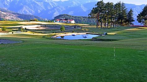 12 Attractive Pre-Wedding Shoot Locations in Shimla, Himachal Pradesh