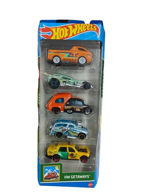 Hot Wheels Car 2024 HW Getaways Pack of 5 (Time Attaxi, Surf Crate, RV ...