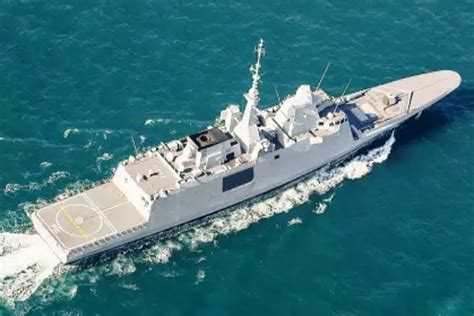 Indian Naval Ships of First Training Squadron reaches Salalah, Oman as ...