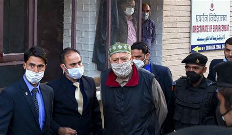 Farooq Abdullah: Resolve to restore Article 370 won't change even if I ...