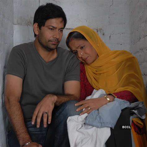 Jasbir Jassi and Rama Vij in a still from Punjabi movie Khushiyaan.