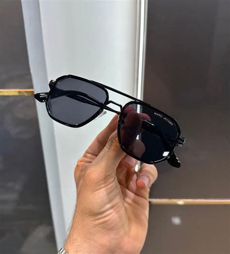 MARC JACOB PREMIUM SUNGLASSES WITH OG KIT – Urban Classics Store
