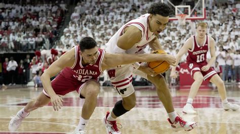 No. 21 Wisconsin basketball scores wire-to-wire win over Indiana