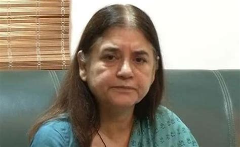 ब्लू व्हेल का खतरा : केंद्रीय मंत्री मेनका गांधी ने की अपील, लोग अपने ...