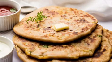 બાળકોને ખૂબ જ ભાવે છે ચીઝ પરાઠા, જાણો તેને બનાવવાની સરળ રેસિપી - Recipe ...