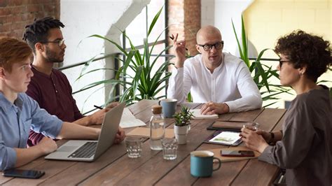 Presume vs assume: What's the difference & how to use them?