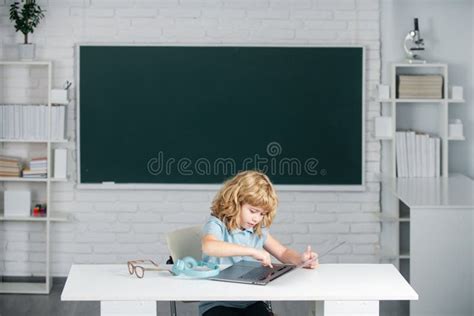 Rezultat imagine pentru Computer Kid Class 5