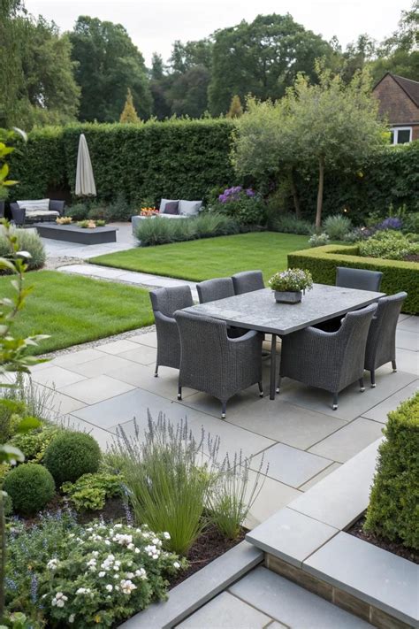https://www.garden.eco/img/image4_modern-garden-paving-ideas_outdoor-living-spaces.jpg