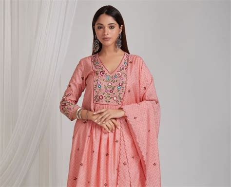 Pink Embroidered Chanderi Dupatta