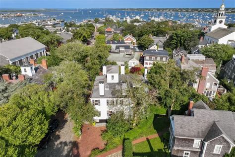 $25 Million Historic Home on the Island of Nantucket - Homeworthy