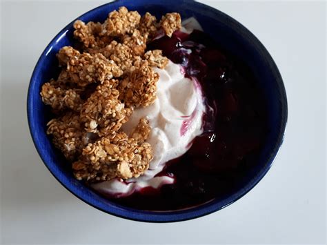 Low Calorie Granola Clusters (Sugar-free and fat-free)