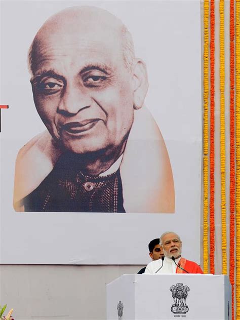 प्रधानमंत्री ने सरदार पटेल की जयंती के अवसर पर ''एकता दौड़'' को झंडी ...