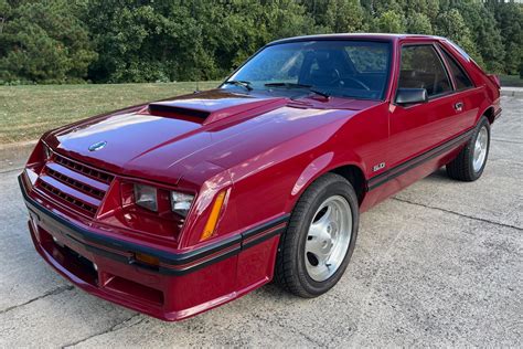1982 Mustang Red