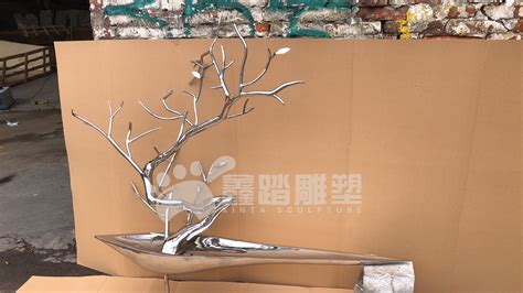 小区抽象蘑菇树不锈钢雕塑-不锈钢大树大树-镜面金属雕塑-不锈钢雕塑-曲阳县建宾雕刻厂
