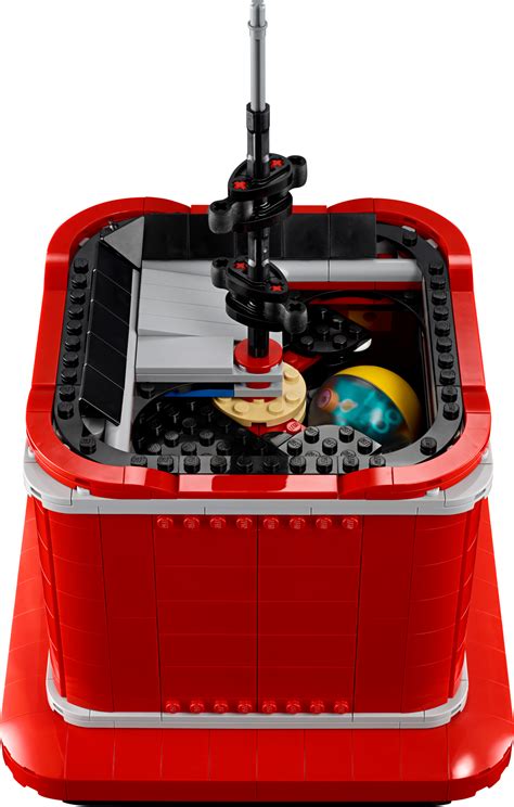 Figure Vending Machine 的图像结果