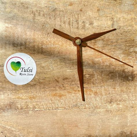 Wooden Texture Needle – Tulsi Resin Store