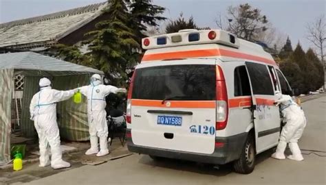 北京市红十字志愿者：做好防疫消毒，守护白衣天使
