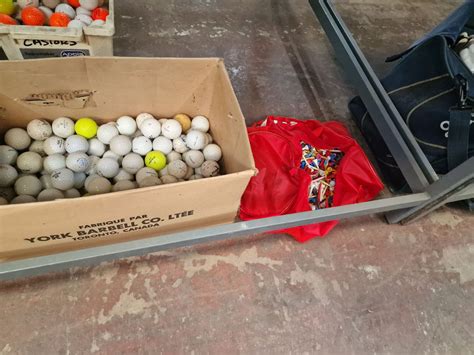 Large quantity of golf balls and tees - 4 boxes of similar and their ...