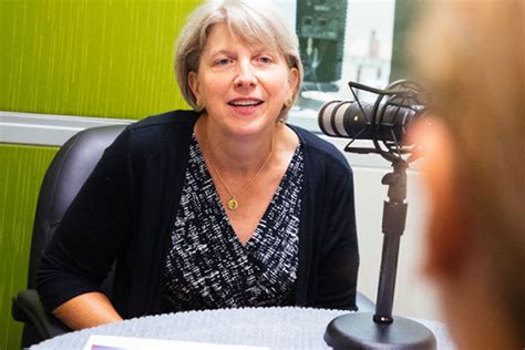 Lucia Foster | Women in Economics Podcasts | St. Louis Fed