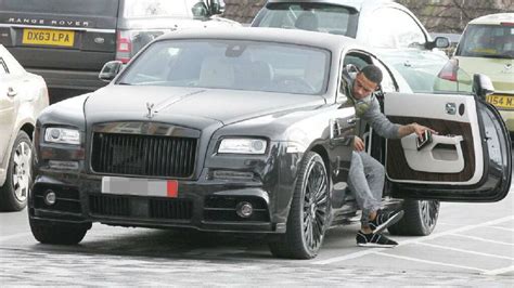 Top 10 Barcelona Players and Their Cars » Car Blog India