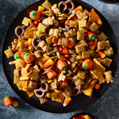 I'm A Party Planning Procrastinator, But These Last-Minute Halloween ...