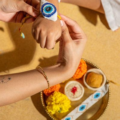 Buy Beautiful Rakhis for Raksha Bandhan – House of Ekam