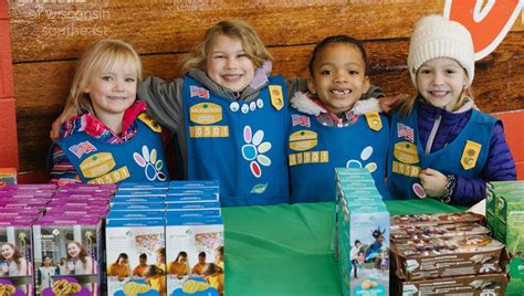Girl Scout cookie booths to be set up throughout SE Wisconsin | FOX6 ...