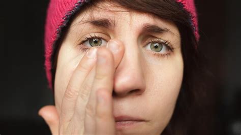 What are the Home Remedies for Stringy Eye Mucus? – NutritionFact.in