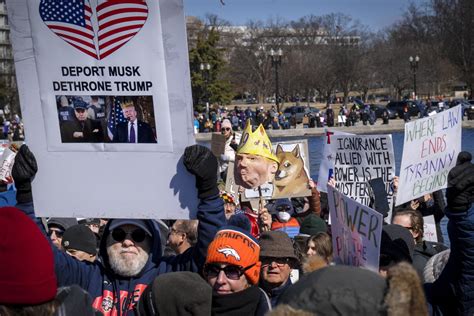 ‘We don’t need a king’: Protesters at US Capitol push back against ...