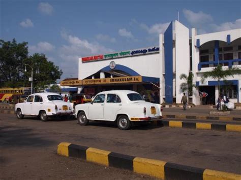 THE 10 CLOSEST Hotels to Kollam Junction Railway Station