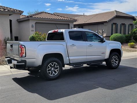 View build 2 inch Lifted 2015 GMC Canyon 2WD | Rough Country