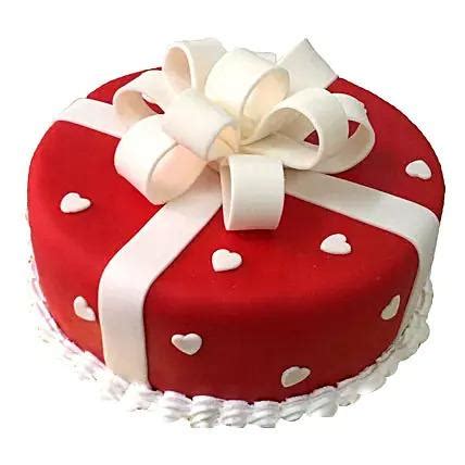 Red Model Cake – Hotoven Bakers