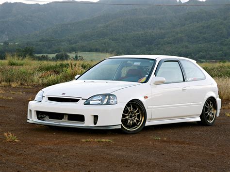 1996 Honda Civic CX Hatchback VIN Number Search - AutoDetective