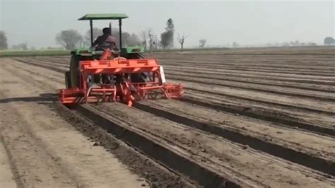 कृषि विभाग ने किसानों को दी रेज्‍ड बेड विधि से मक्का लगाने की सलाह