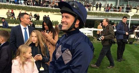 Former England striker Michael Owen finishes second on his debut as a ...