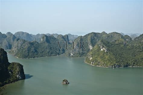 下龙湾在越南高清摄影大图-千库网
