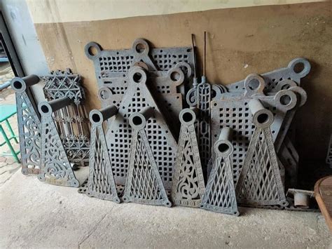 Ornamental Castings - Cast Iron Spiral Staircase Manufacturer from Howrah