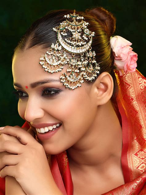 Gold Plated White Handcrafted Brass Kundan Passa