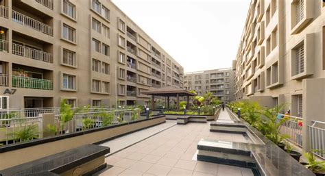 2 BHK & 3 BHK Flats in Dhanori Tingre Nagar | 29 Gold Coast