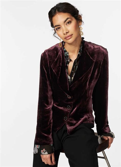 Plum Silk Velvet Jacket | Women's Clothing | Brora